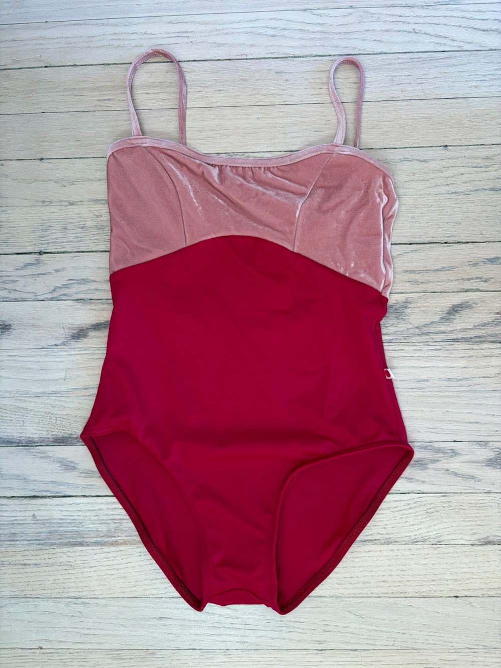 Yumiko Women’s Size Large Leotard